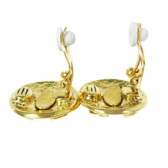 CHANEL CC Logos Button Motif Earrings Gold-Tone - Picture 4 of 4